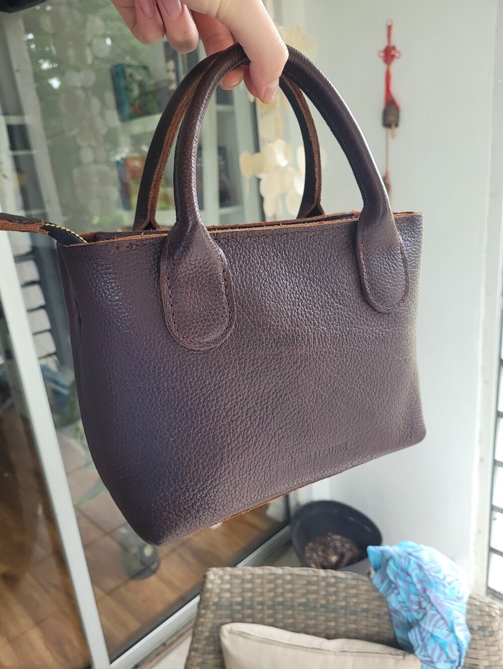 Portland Leather Raindrop Crossbody In Coldbrew, sz Small